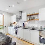 Modern 2Bed - 5Min To Highbury & Islington Station