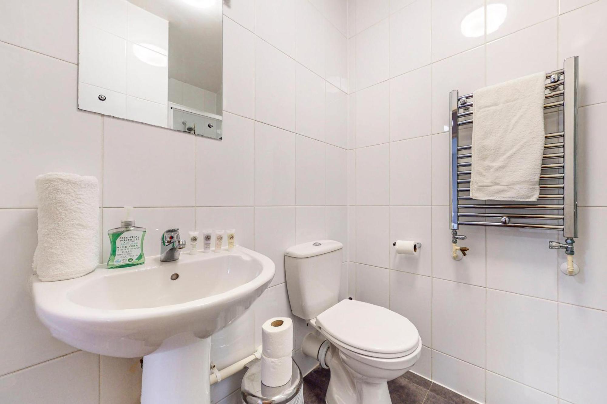 Modern 2bed - 5min To Highbury & Islington Station Appartamento Londra